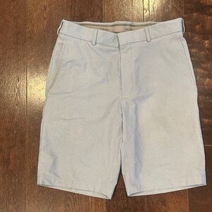 Walter Hagen Men's Light Gray Flat Front Shorts